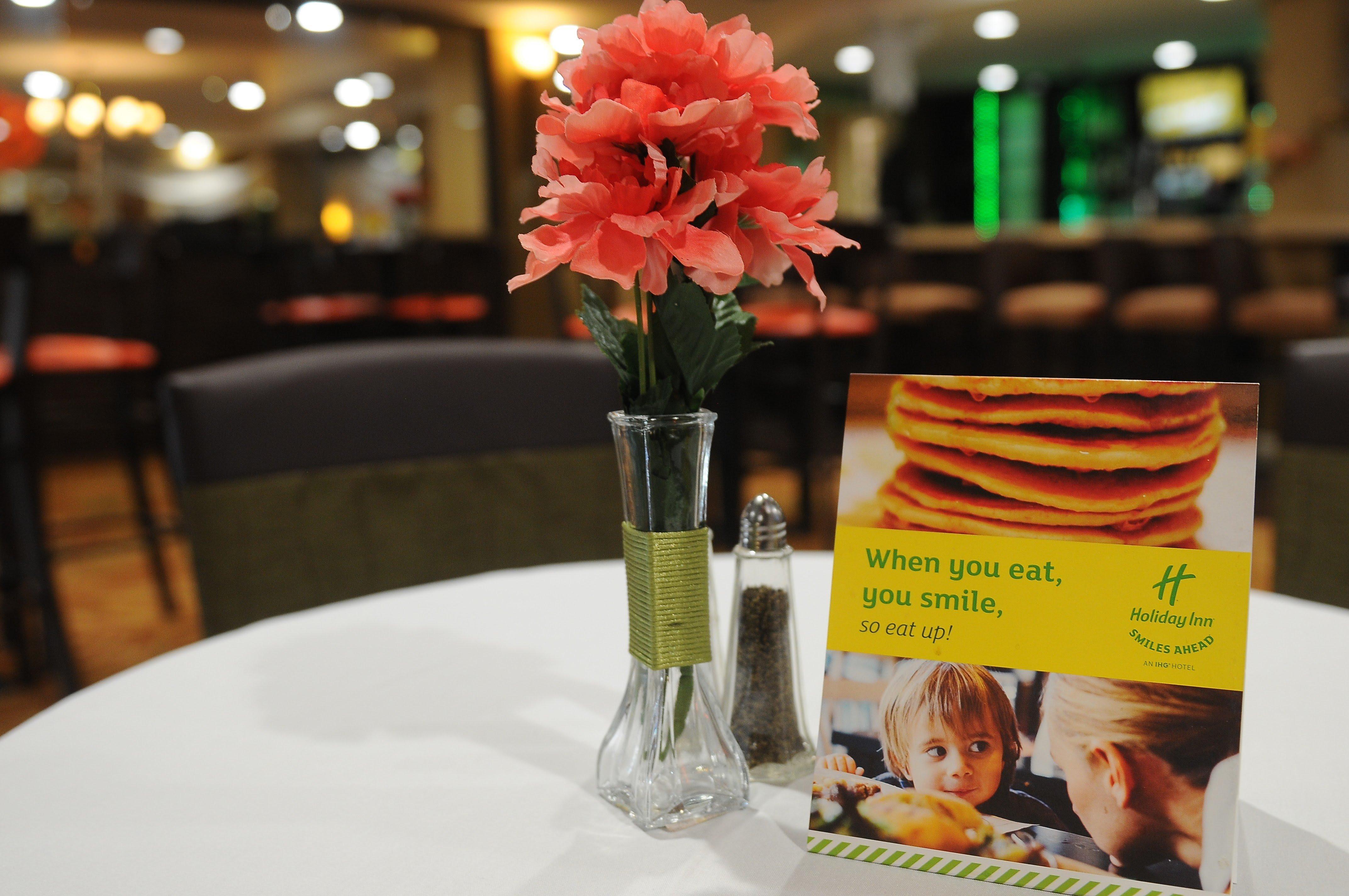 Holiday Inn Dublin - Pleasanton By Ihg Eksteriør billede